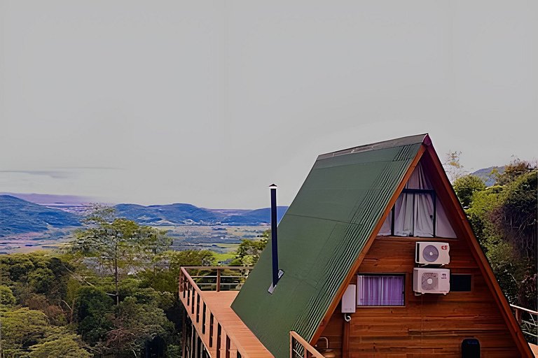 Chalé dos Alpes 2 hidromassagem e Lareira