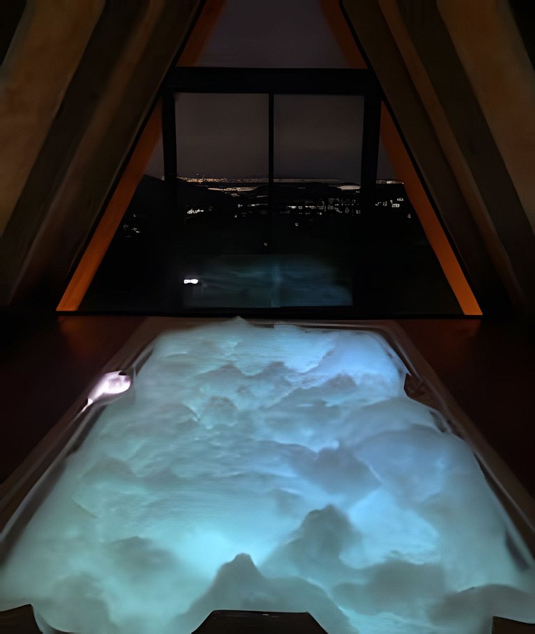 Chalé dos Alpes 2 hidromassagem e Lareira