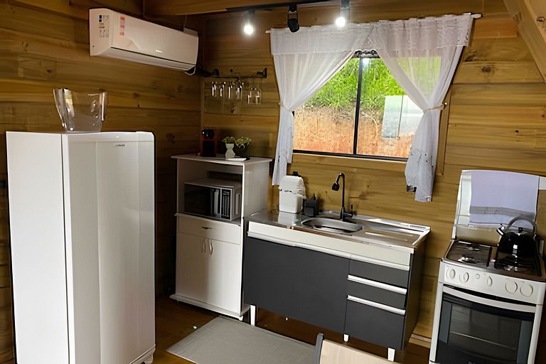 Chalé dos Alpes 1 hidromassagem e Lareira