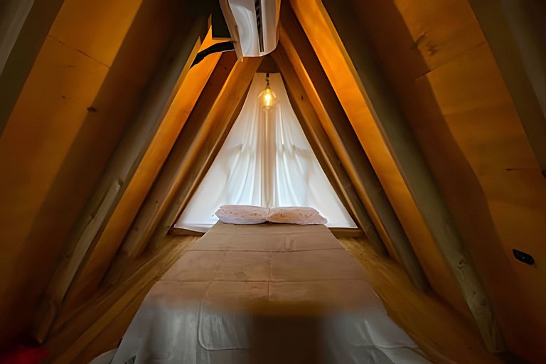 Chalé dos Alpes 2 hidromassagem e Lareira