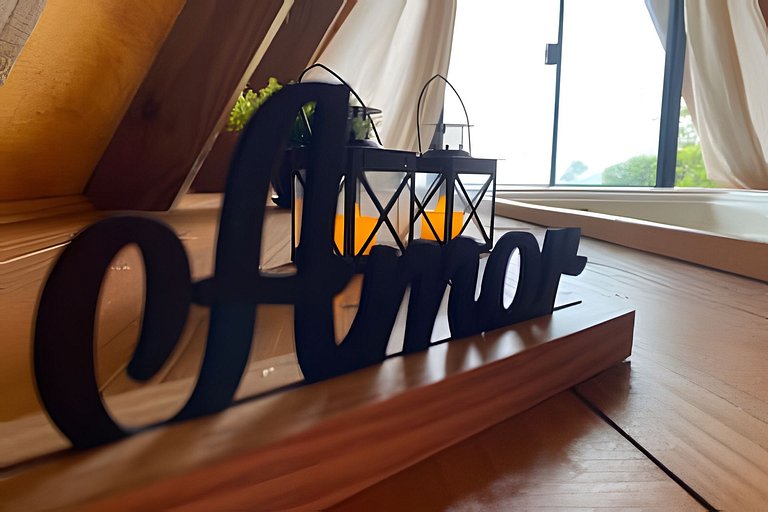 Chalé dos Alpes 2 hidromassagem e Lareira