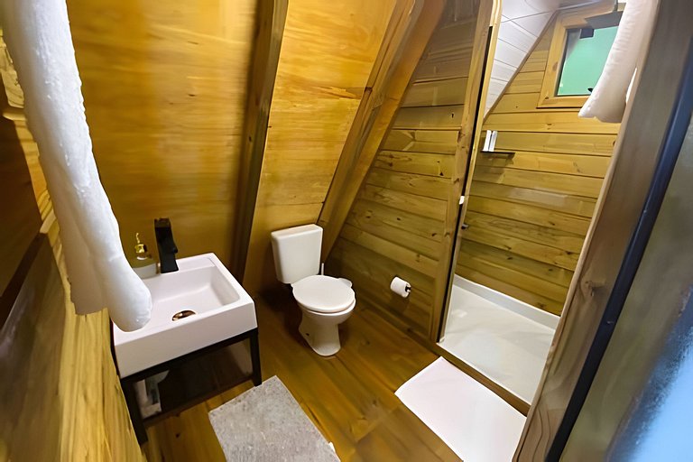 Chalé dos Alpes 2 hidromassagem e Lareira