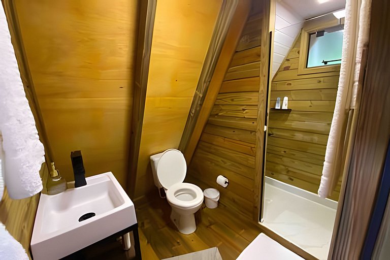 Chalé dos Alpes 1 hidromassagem e Lareira