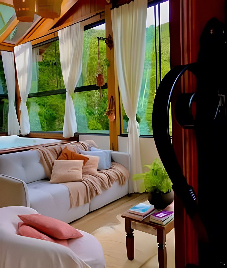 Cabana Jardim dos Pássaros com Hidro e Lareira