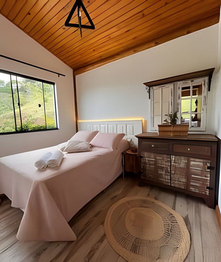 Cabana Jardim dos Pássaros com Hidro e Lareira