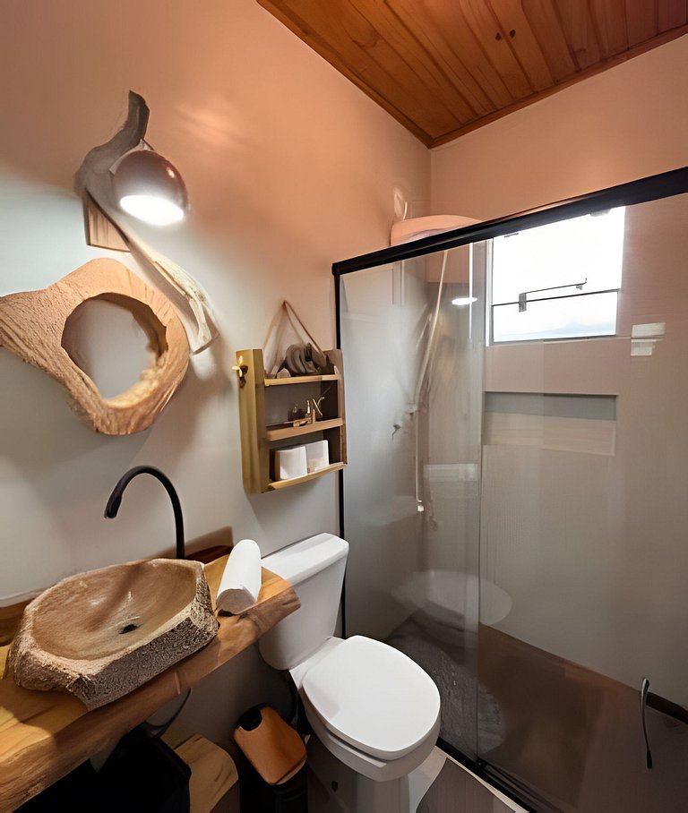 Cabana Jardim dos Pássaros com Hidro e Lareira