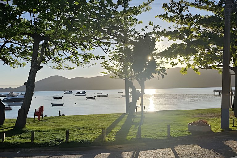 Aconchego à Beira Mar 2 em Gov Celso Ramos/SC