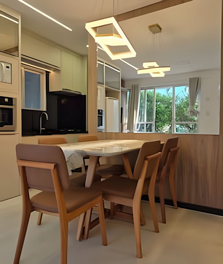 Apto Corsário com Piscina á 100m Praia Palmas/SC