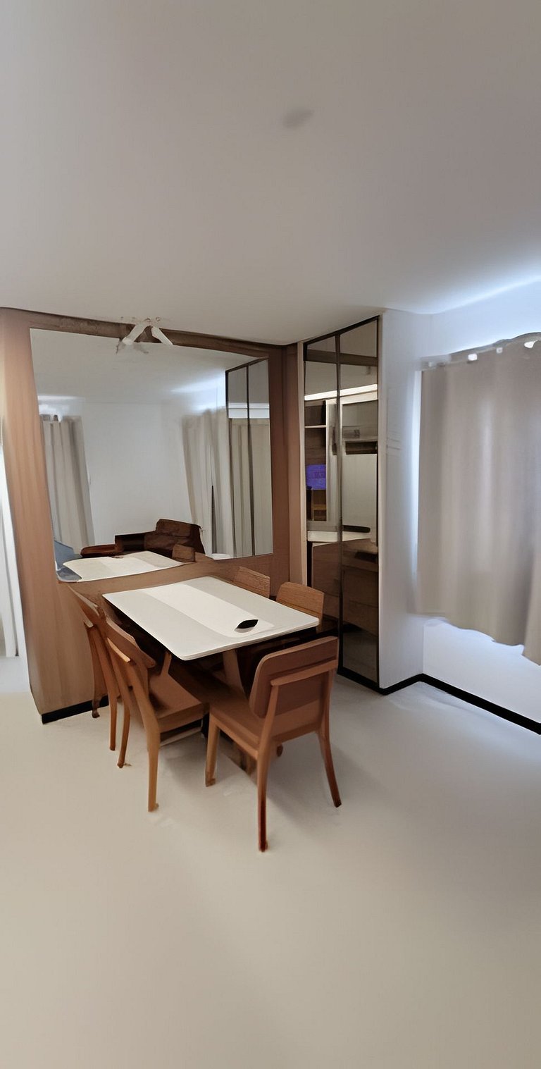 Apto Corsário com Piscina á 100m Praia Palmas/SC