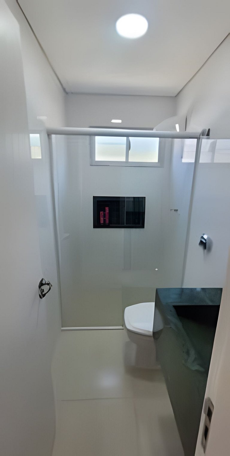 Apto Corsário com Piscina á 100m Praia Palmas/SC